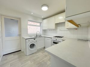 DEAL WAY- click for photo gallery
